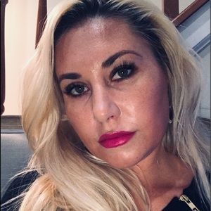 Meet your Posher, Juliya